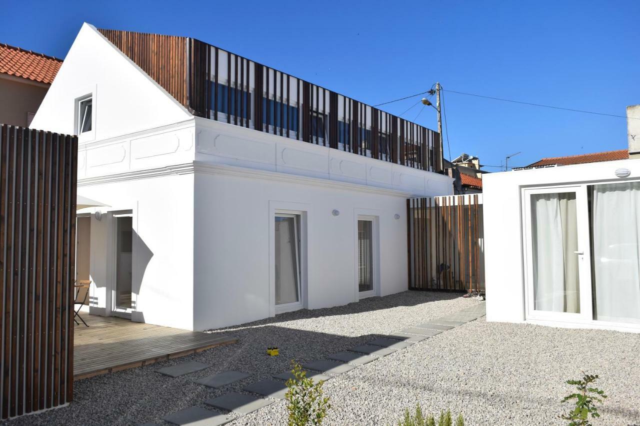 Fisherman'S House - A Boat Ride From Lisbon Villa Trafaria Buitenkant foto